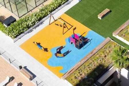 Apartamento De 3 Dormitorios Piscina Y Parking 卡尔佩 外观 照片
