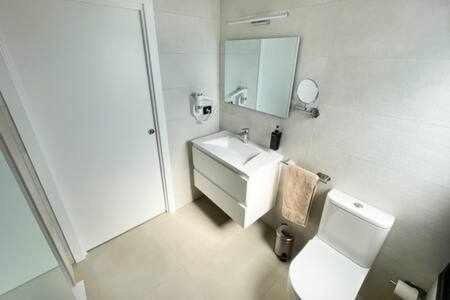 Apartamento De 3 Dormitorios Piscina Y Parking 卡尔佩 外观 照片